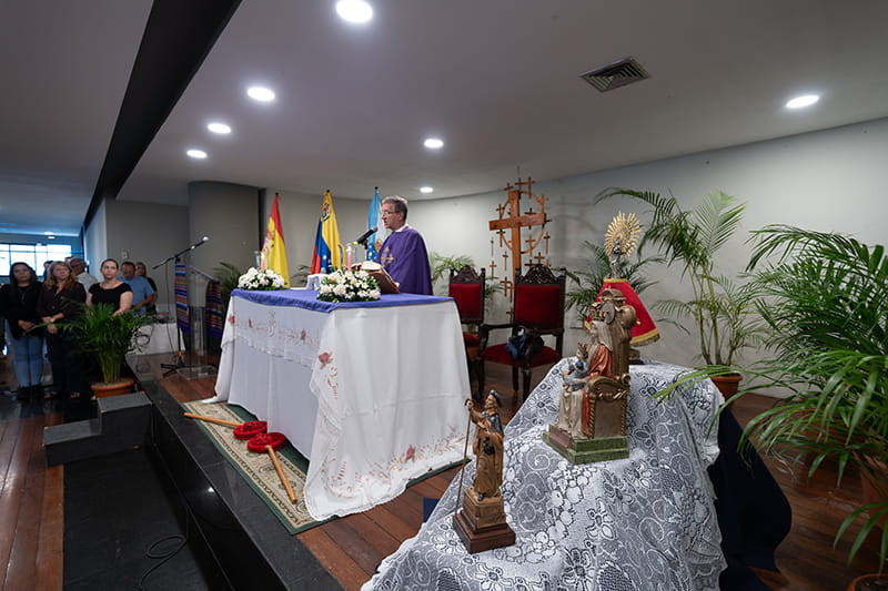 Misa Victimas Terremoto-100